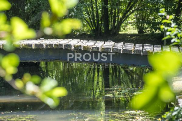 En exclusivité Magnifique propriété dans un cadre exceptionnel, à 10 minutes d'une gare TGV.