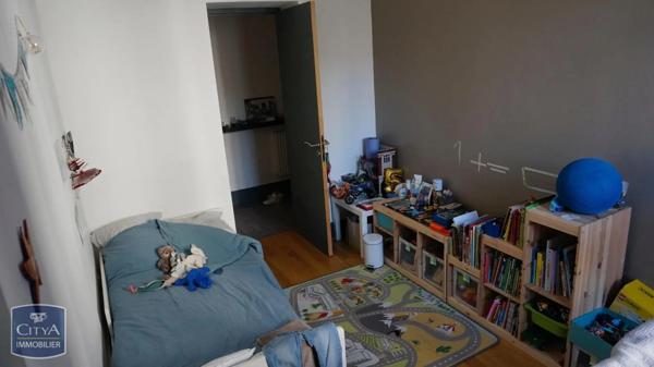 Appartement à louer 3 pièces 78.02m²