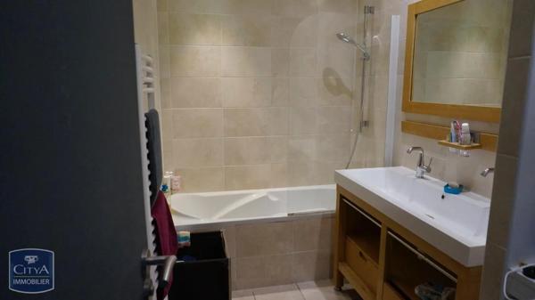 Appartement à louer 3 pièces 78.02m²