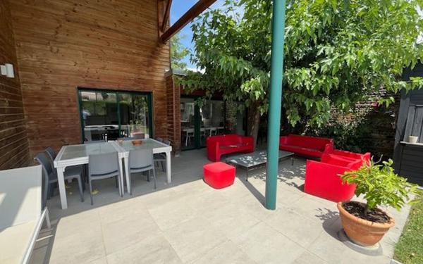 Maison à vendre    5 pièces • 210 m2 Toulouse