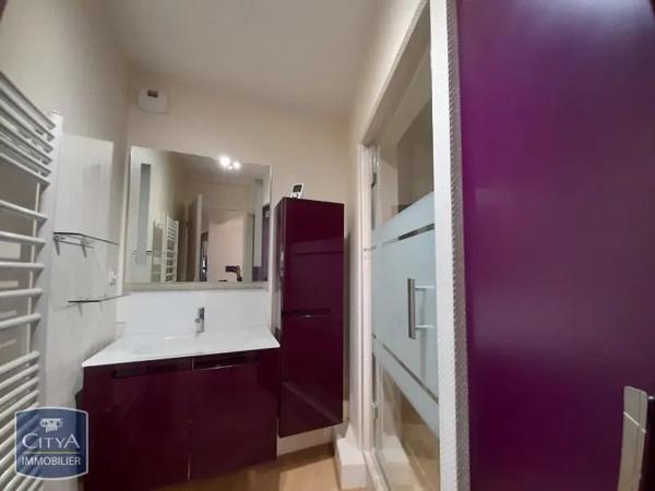 Appartement à louer 3 pièces 76.67m²