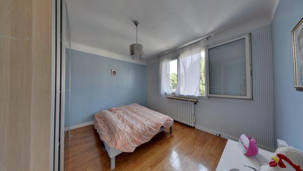 Maison Noisy Le Sec 4 pièce(s) 104 m2