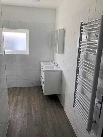 APPARTEMENT T4 AVEC TERRASSE, GARAGE ET PARKING PRIVE