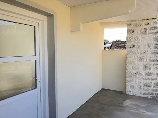 APPARTEMENT T4 AVEC TERRASSE, GARAGE ET PARKING PRIVE