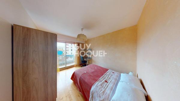 Spacieux T4 de 100 m² ? Rond-Point de Vannes, avec grand balcon traversant