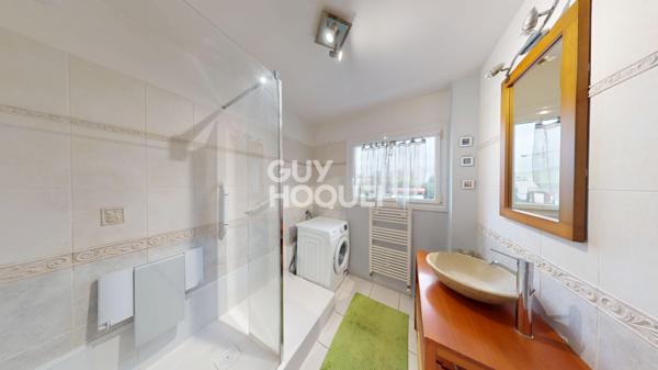 Spacieux T4 de 100 m² ? Rond-Point de Vannes, avec grand balcon traversant