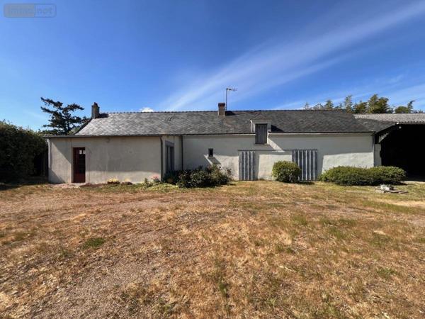Maison à vendre à Saint-Martin-de-la-Place dans le Maine-et-Loire (49160), ref : 49107-1146