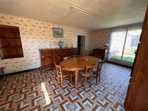 Maison à vendre à Saint-Martin-de-la-Place dans le Maine-et-Loire (49160), ref : 49107-1146