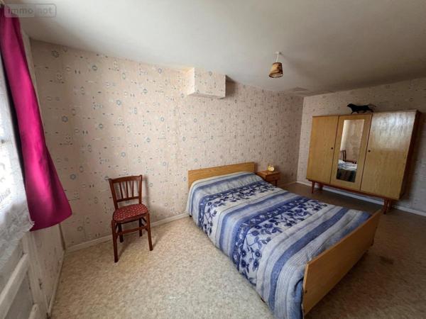 Maison à vendre à Saint-Martin-de-la-Place dans le Maine-et-Loire (49160), ref : 49107-1146