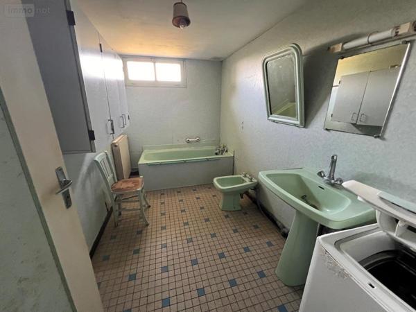 Maison à vendre à Saint-Martin-de-la-Place dans le Maine-et-Loire (49160), ref : 49107-1146