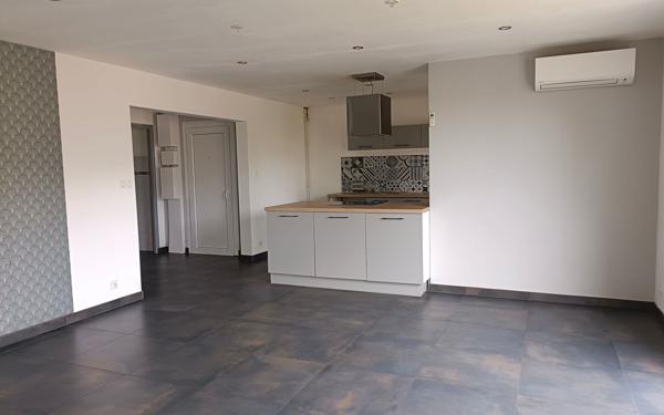 Appartement à vendre    3 pièces • 76,11 m2 Nîmes