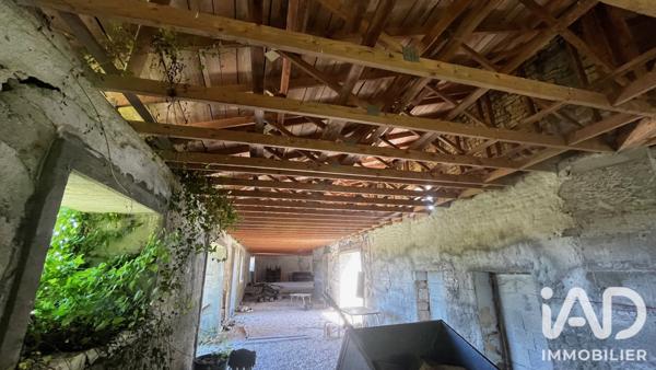 Maison à vendre 6 pièces 240 m² Aigre