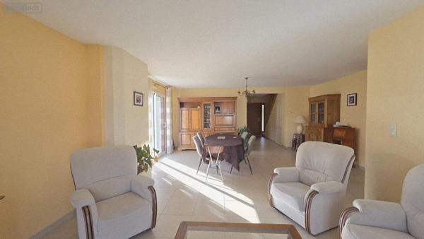 Maison à vendre à Noyal-sur-Vilaine en Ille-et-Vilaine (35530), ref : 019/5540 MCB   
BROCELIANDE