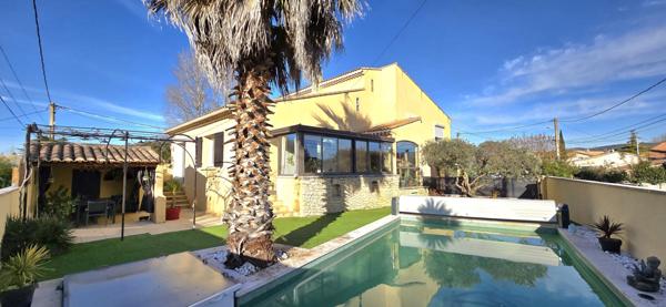 L'Isle-sur-la-Sorgue (84800) Villa 185m²- maison principale et appartement indépendant - Piscine - Terrain 728m²