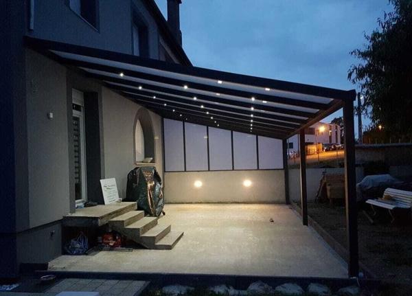 À vendre – Maison familiale avec terrain et dépendances.