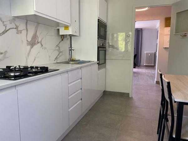 Grand Appartement à vendre 5 pièces lumineux, proches des écoles ORLEANS (45)