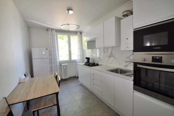 Grand Appartement à vendre 5 pièces lumineux, proches des écoles ORLEANS (45)