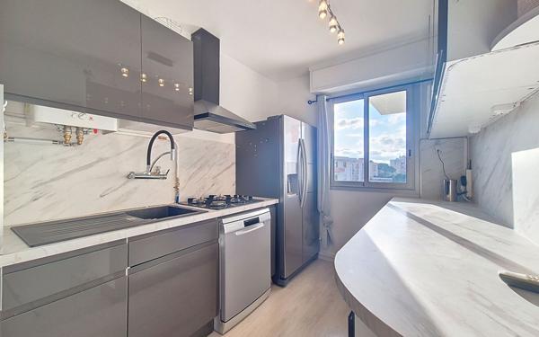 Appartement à vendre    4 pièces • 83,80 m2 Le Cannet