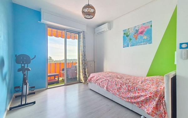 Appartement à vendre    4 pièces • 83,80 m2 Le Cannet