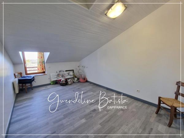 Proche de EYMET Propriété en Pierre 300m² avec gîte - Terrain 8000m²