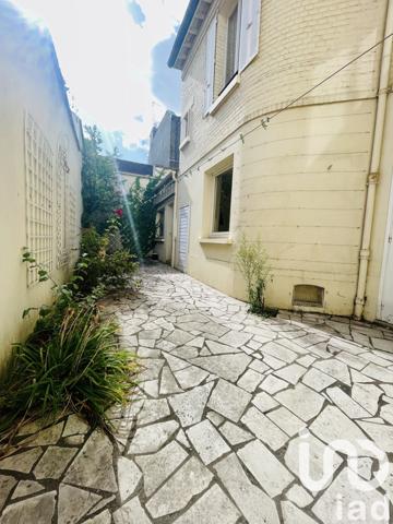 Maison à vendre 8 pièces 145 m² Reims