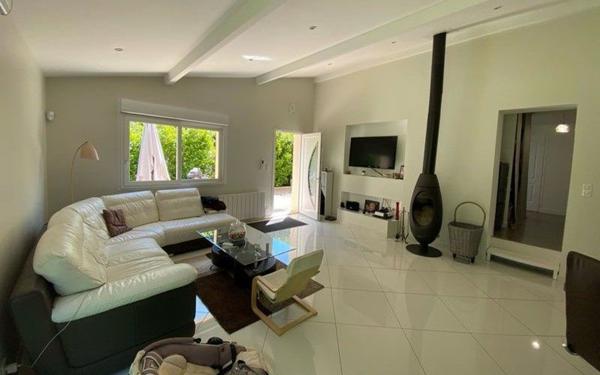 Maison à louer    3 pièces • 114,59 m2 Bazoches-sur-le-Betz