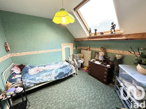 Maison traditionnelle 7 pièces de 133 m² à Saint-Rémy (14570)