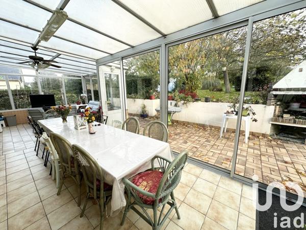 Maison traditionnelle 7 pièces de 133 m² à Saint-Rémy (14570)