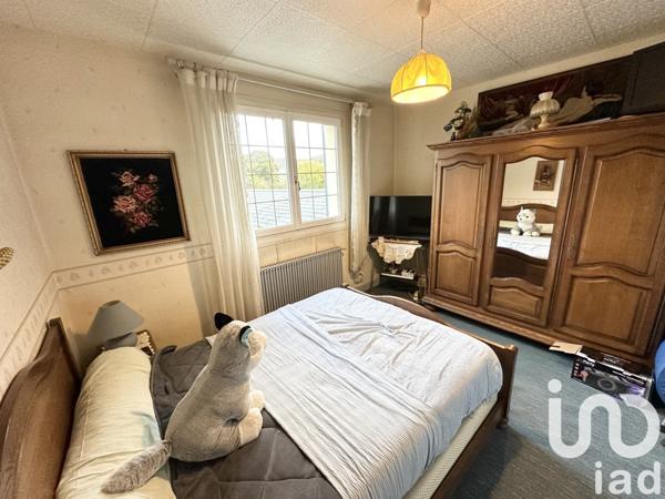 Maison traditionnelle 7 pièces de 133 m² à Saint-Rémy (14570)