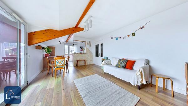 Appartement T3 Dernier étage Vue Mont-Blanc Gex 01170