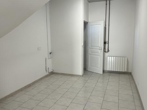 Appartement à louer 550 € CC Corgnac-sur-l'Isle 4 p 137 m² DPE C