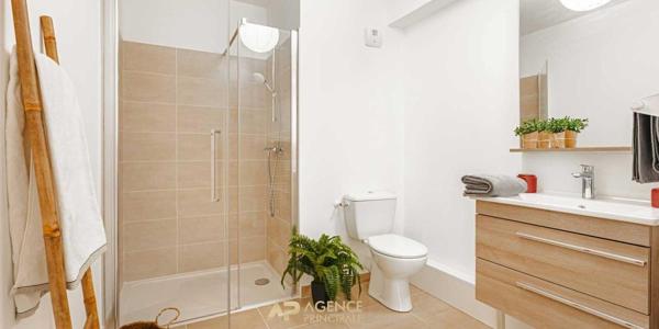 Appartement Aytre 3 pièce(s) 57 m2 €299 000 ** - Référence AM670