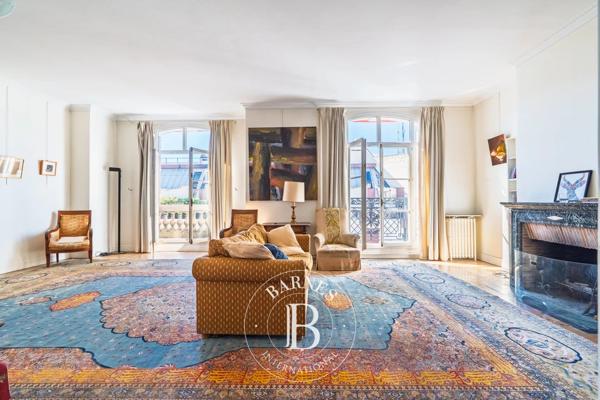 Paris 16ème, Appartement 3 Chambres -  133 m² à vendre