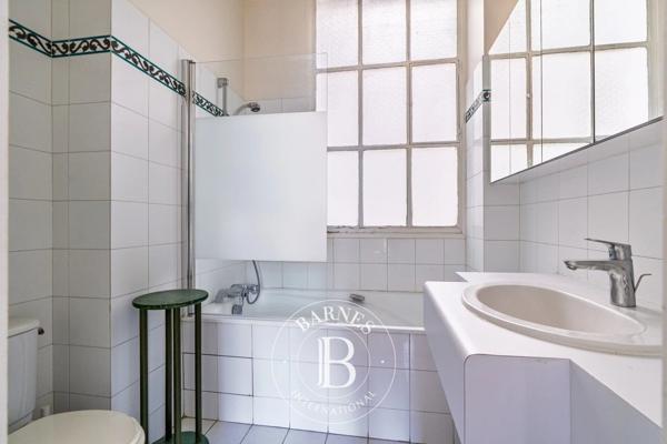 Paris 16ème, Appartement 3 Chambres -  133 m² à vendre
