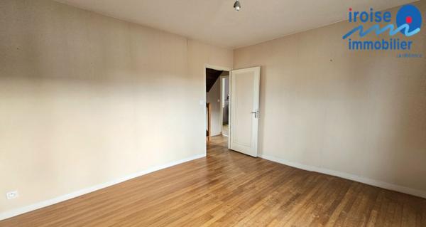 MAISON T4 PROCHE BOURG