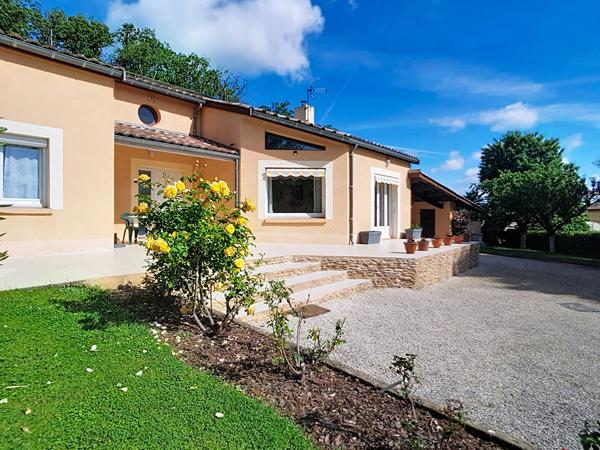 A VENDRE - Maison de 165m² - 5 chambres - Piscine - Saint Lys (31470)
