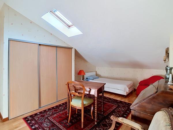 A VENDRE - Maison de 165m² - 5 chambres - Piscine - Saint Lys (31470)
