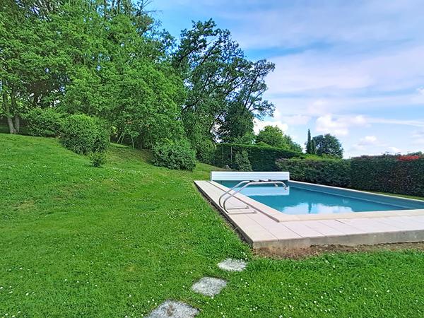 A VENDRE - Maison de 165m² - 5 chambres - Piscine - Saint Lys (31470)