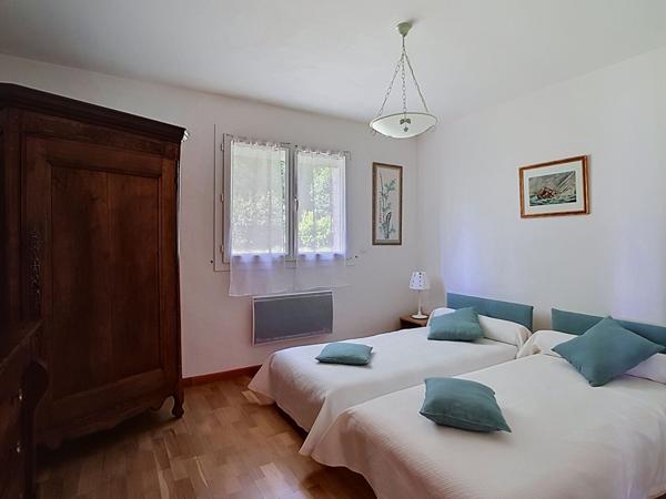 A VENDRE - Maison de 165m² - 5 chambres - Piscine - Saint Lys (31470)
