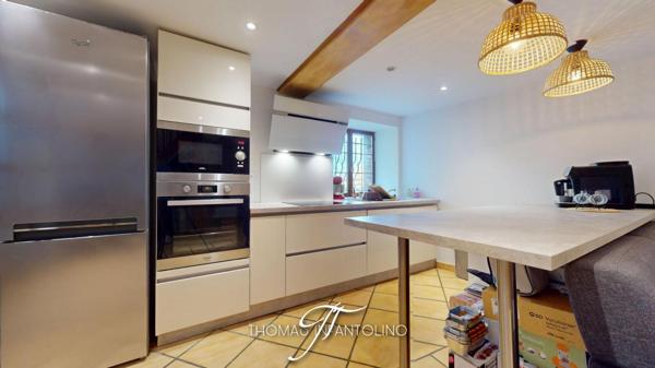 EN EXCLUSIVITE - ALAIRAC - MAISON DE VILLAGE - 1 CHAMBRE - 1 SALLE D'EAU - CLIMATISATION