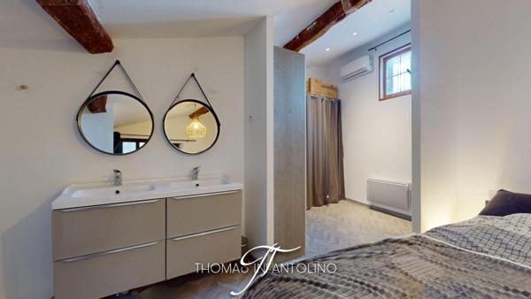 EN EXCLUSIVITE - ALAIRAC - MAISON DE VILLAGE - 1 CHAMBRE - 1 SALLE D'EAU - CLIMATISATION