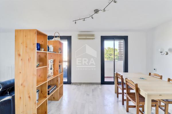 T4 103m2 à vendre - Terrasse, 2 places de parking - 13012