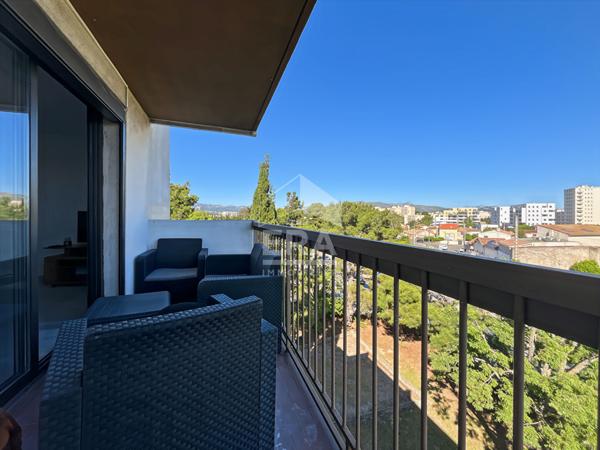 T4 103m2 à vendre - Terrasse, 2 places de parking - 13012