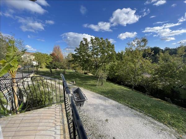 Maison à vendre |  Moissac |  6 pièces | 206 m²