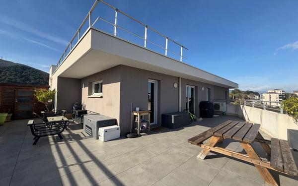 Appartement à vendre    4 pièces • 80,80 m2 Lucciana