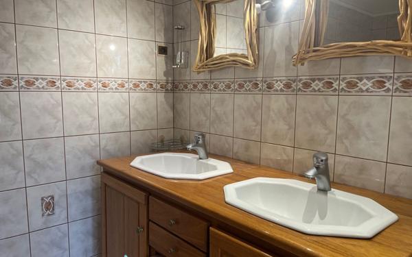 Maison à vendre    4 pièces • 123 m2 Rochefort