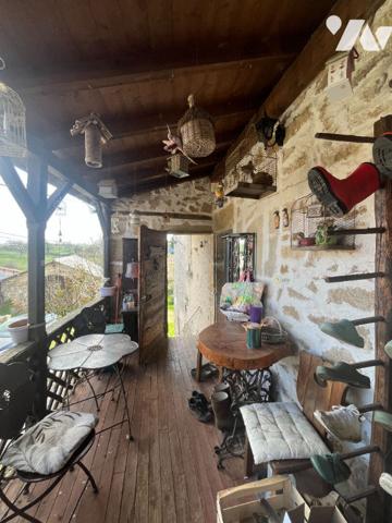 Propriété de caractère du XVIe siècle  - Maison et Gîte