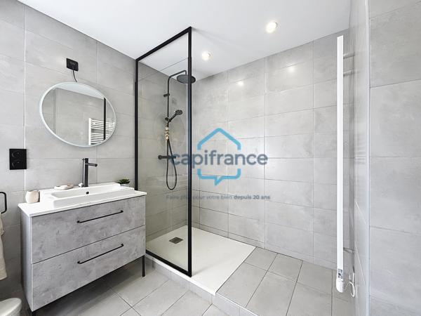 Trouville-sur-Mer – Appartement F2 avec vue mer, balcon, cave et stationnement privatif