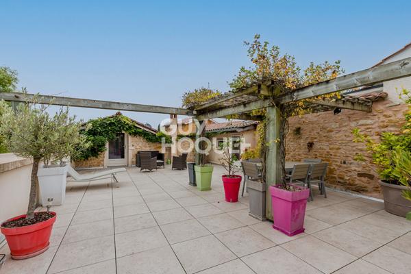 Maison de Pays Porte Des Pierres Dorées Esprit Loft avec terrasse et vue dégagée-deux garages