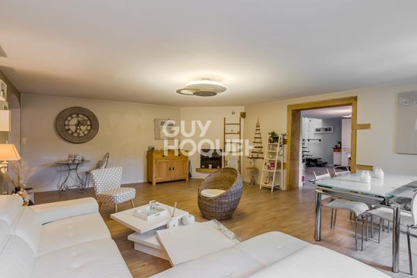 Maison de Pays Porte Des Pierres Dorées Esprit Loft avec terrasse et vue dégagée-deux garages